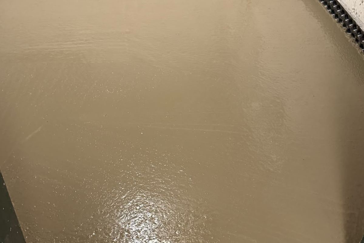 Kelder met nieuwe vloer over de drainage, na vochtbestrijding door Aqua-Block uit Lummen